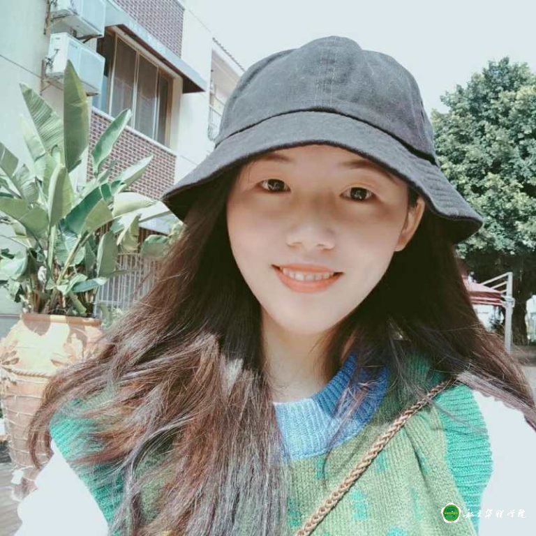 优秀毕业生 陈秋月