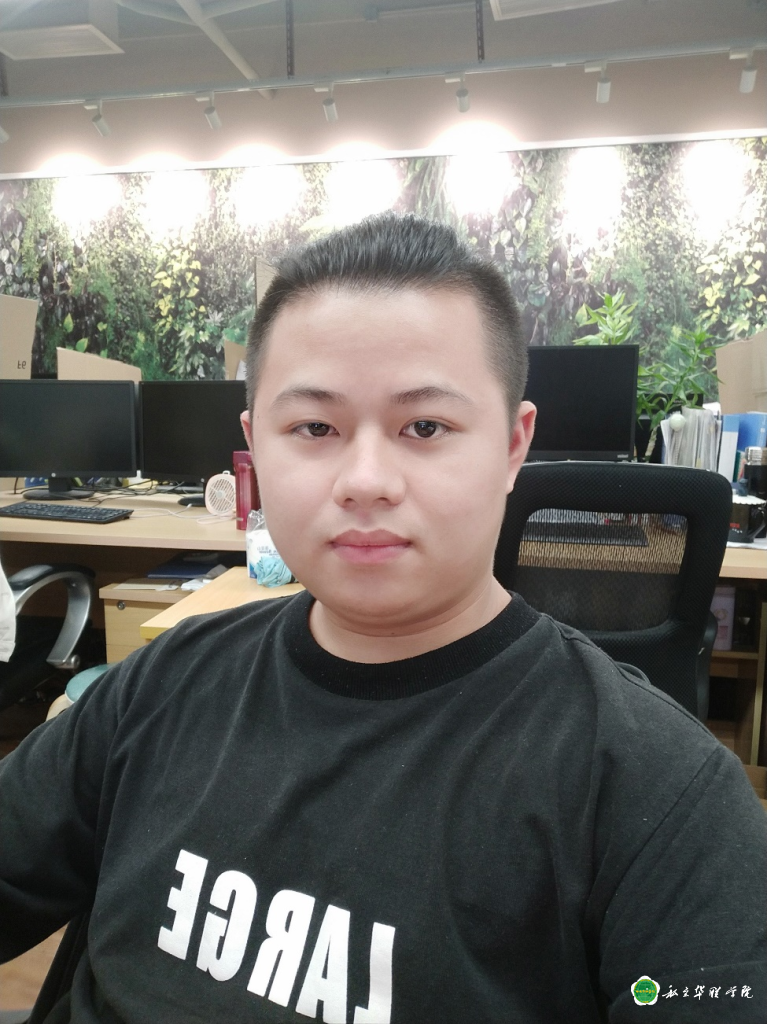 优秀毕业生 陈鹏